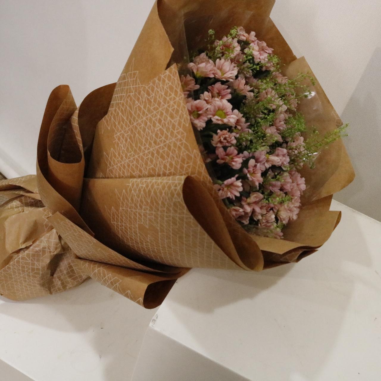 Vitali Bouquet II luxury rose bouquet premium handcrafted blooms elegant grand gifting Kuwait Vitali Concept