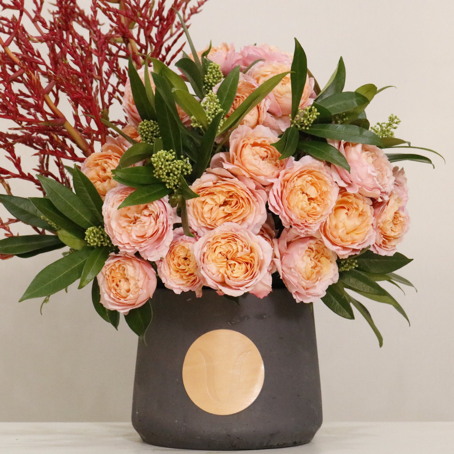 Rosaria luxury floral arrangement premium roses handcrafted elegant Kuwait Vitali Concept