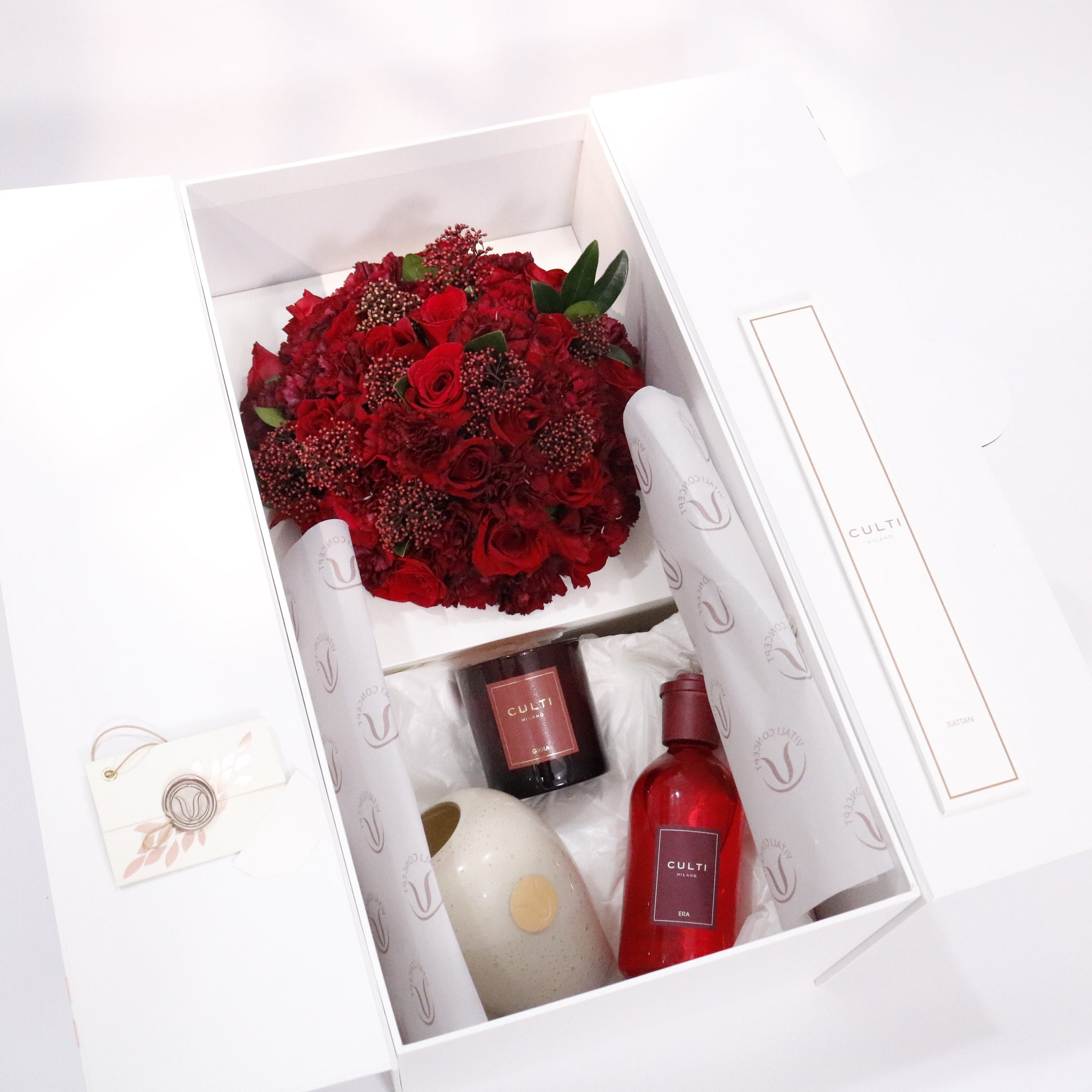 Story in a Box Era luxury floral gift box premium handcrafted blooms elegant storytelling gifting Kuwait Vitali Concept