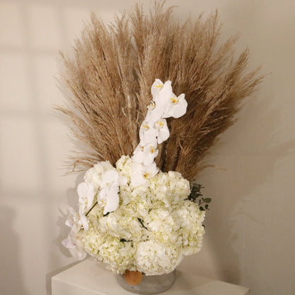 Pampa Me luxury floral arrangement pampas grass white hydrangeas phalaenopsis orchids Kuwait Vitali Concept
