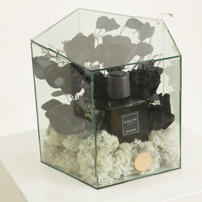 Black Velvet luxury preserved black rose terrarium Culti Milano Damasque VIP gifting modern décor Kuwait Vitali Concept