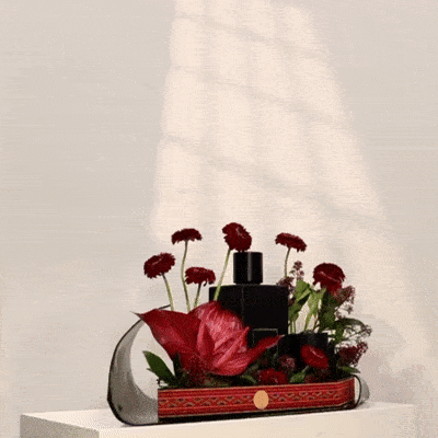 Black Label Flower Set luxury premium handcrafted floral gift set exclusive elegant VIP gifting Kuwait Vitali Concept