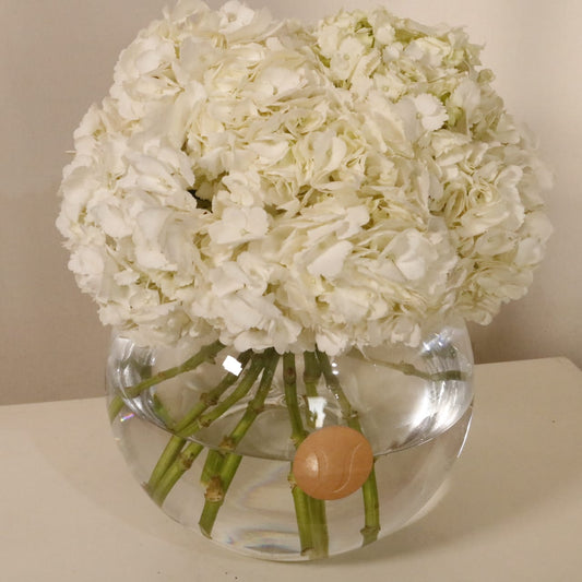 Perla luxury floral arrangement premium handcrafted white pearl toned blooms elegant gifting Kuwait Vitali Concept