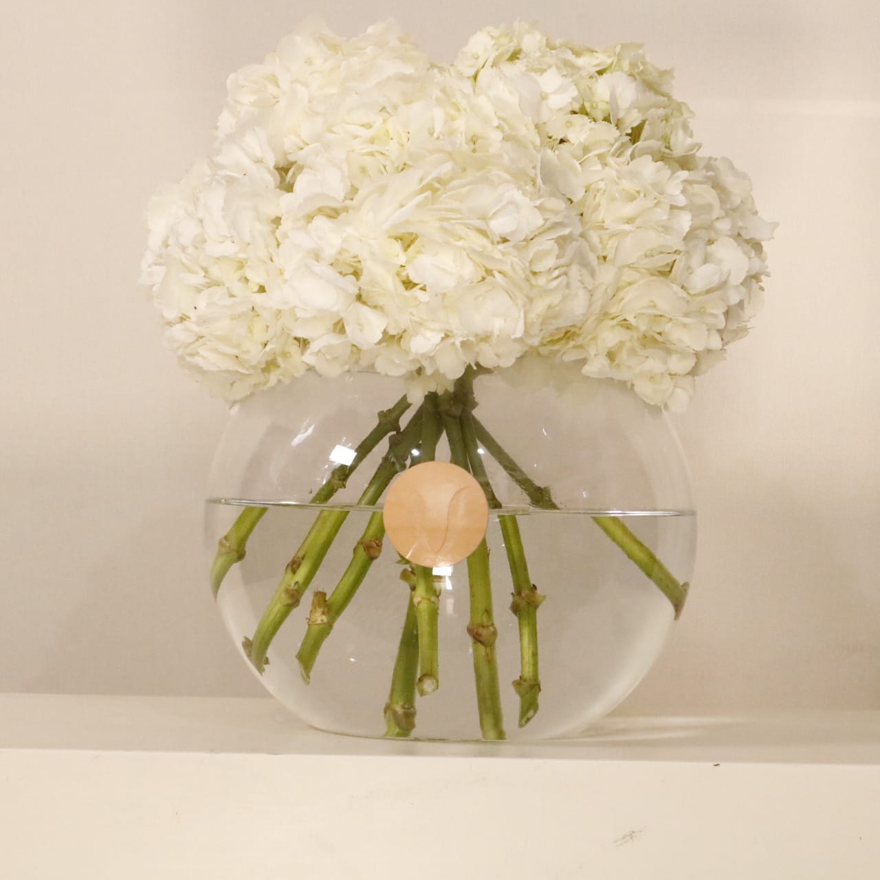 Perla luxury floral arrangement premium handcrafted white pearl toned blooms elegant gifting Kuwait Vitali Concept