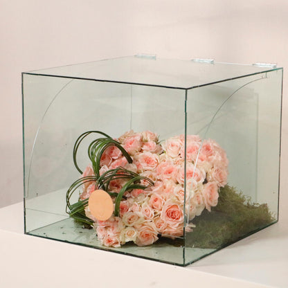 Corazon De Flores luxury handcrafted rose heart glass gallery case premium anniversary gifting Kuwait Vitali Concept